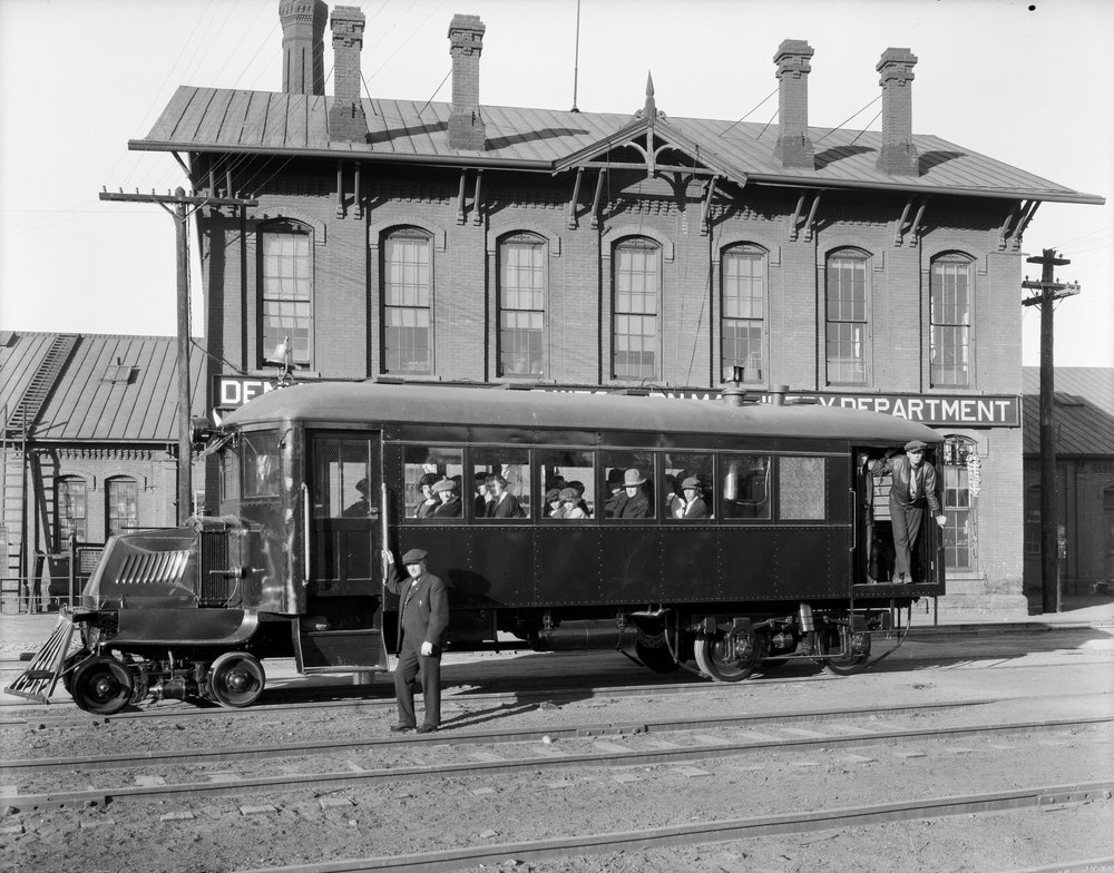 Mack-Schienenbus auf Probe bei DundRGW Burnham Shops, 1926