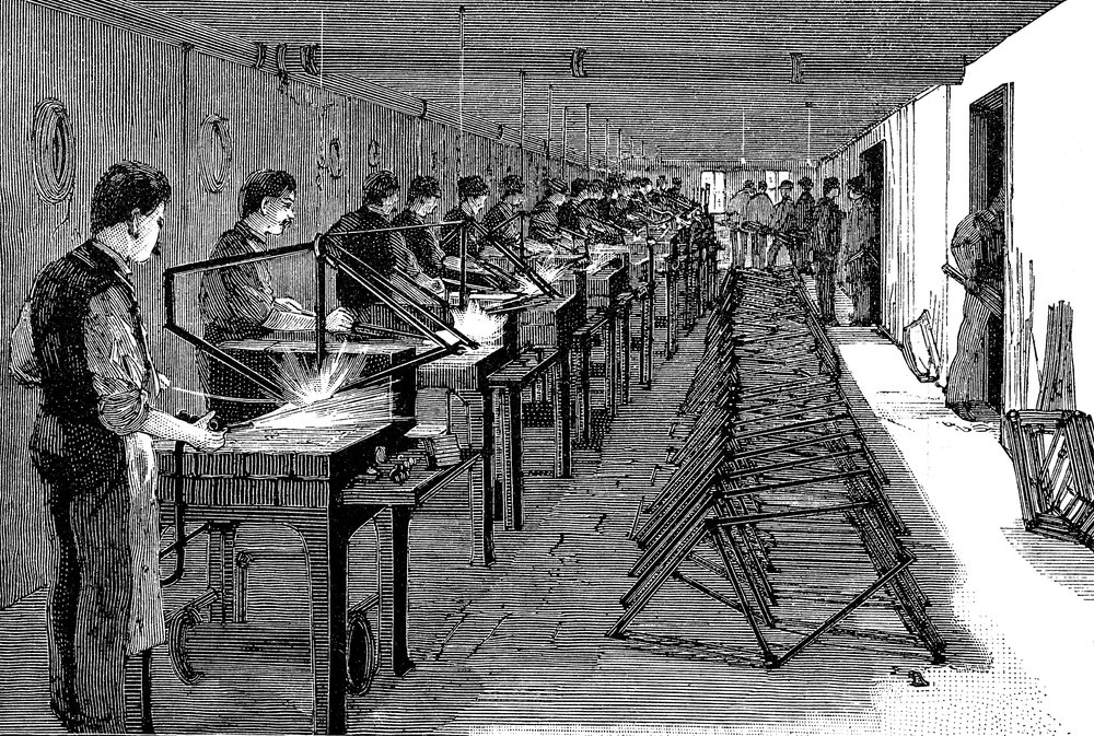 Schweien von Fahrradrahmen in einer amerikanischen Fabrik