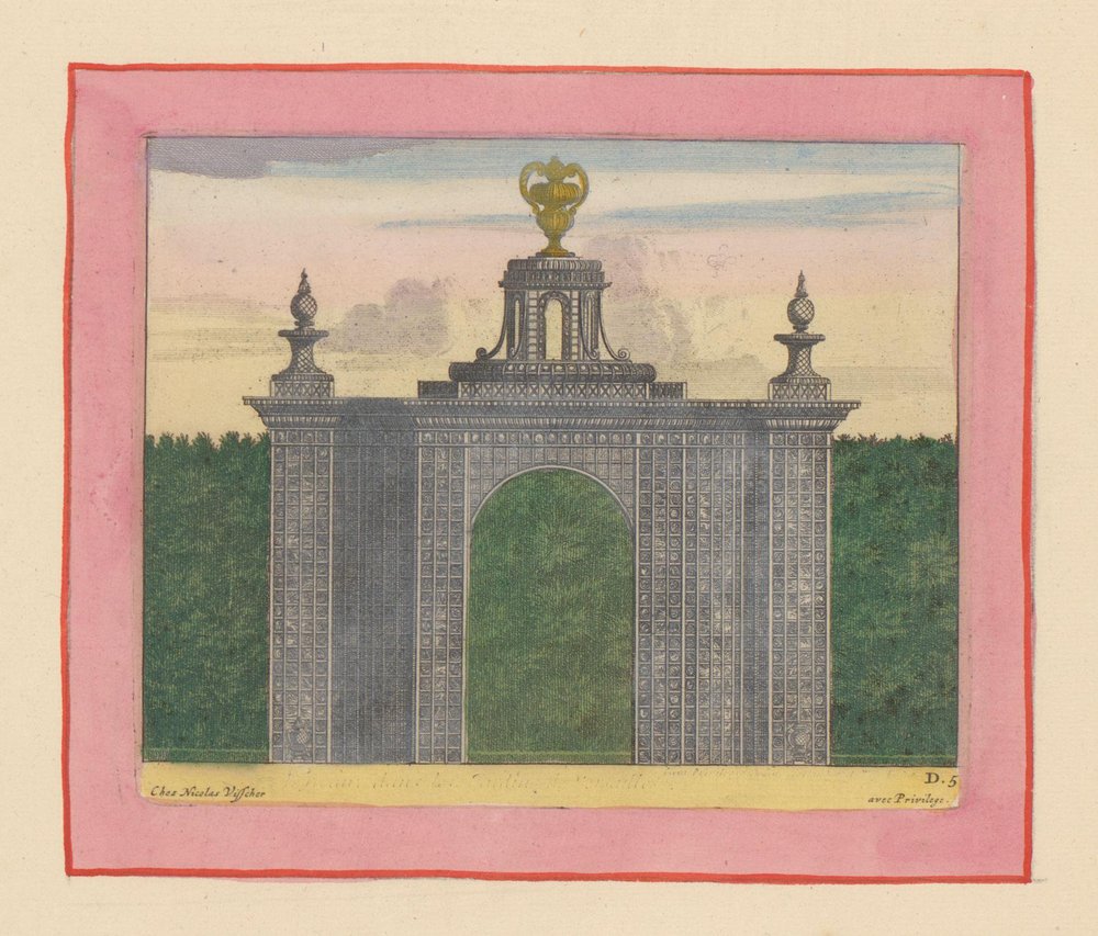 Gittertor mit einer Gartenvase oben in der Mitte in den Gärten von Versailles von Willem Swidde
