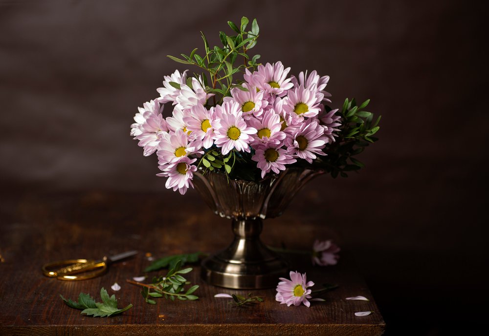 Rosa Blumen-Stillleben von Alina Lankina