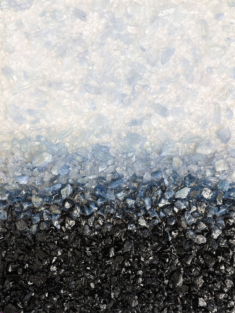 Blau Schwarzer Kristallverlauf von Alyson Storms