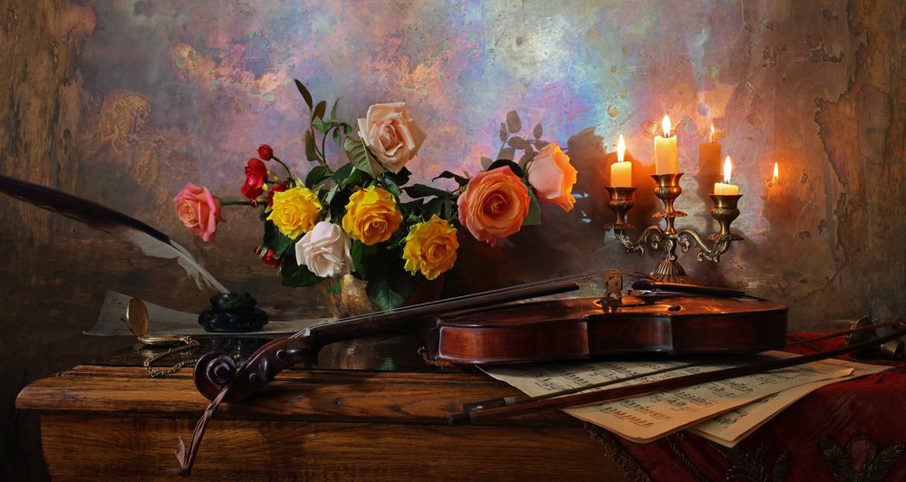 Romantisches Musik-Stillleben von Andrey Morozov