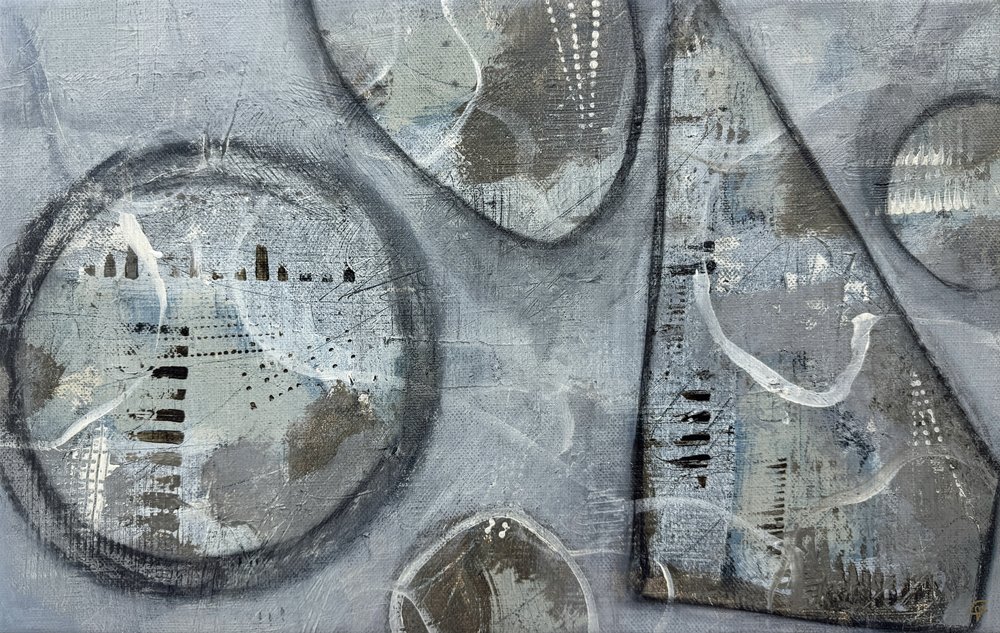 Texturierte graue Formen von Carolina Gårdheim