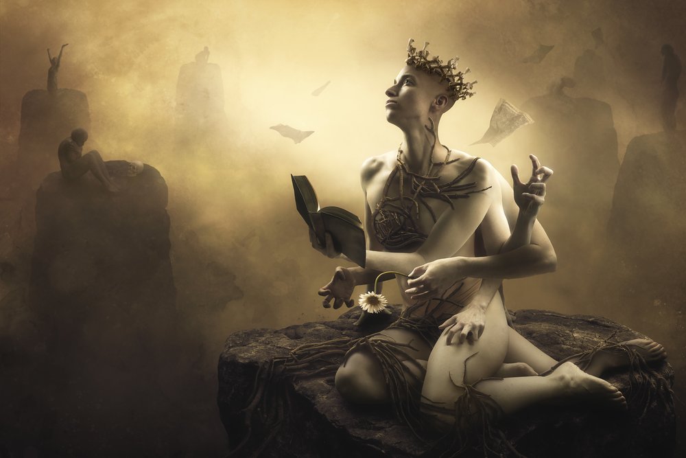 Mystische mehrarmige Figur von Christophe Kiciak