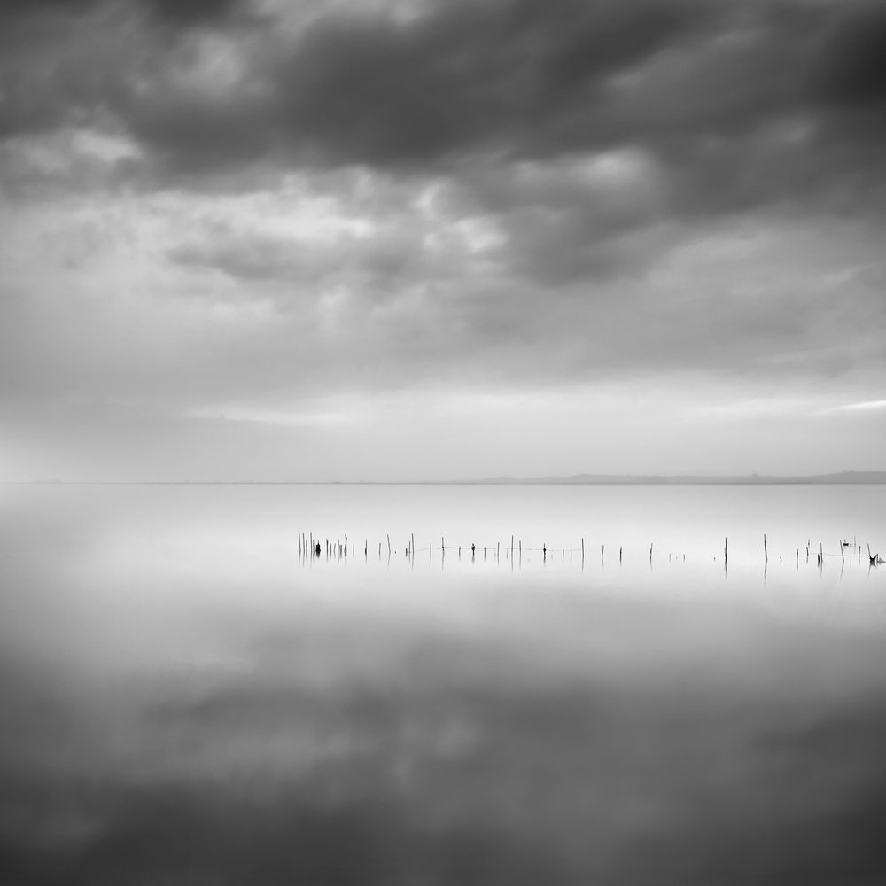 Stimmungsvolle Wasserpfosten von George Digalakis