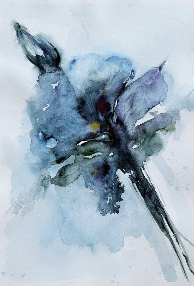 Blaue Aquarellblüte von Helena Ryhle