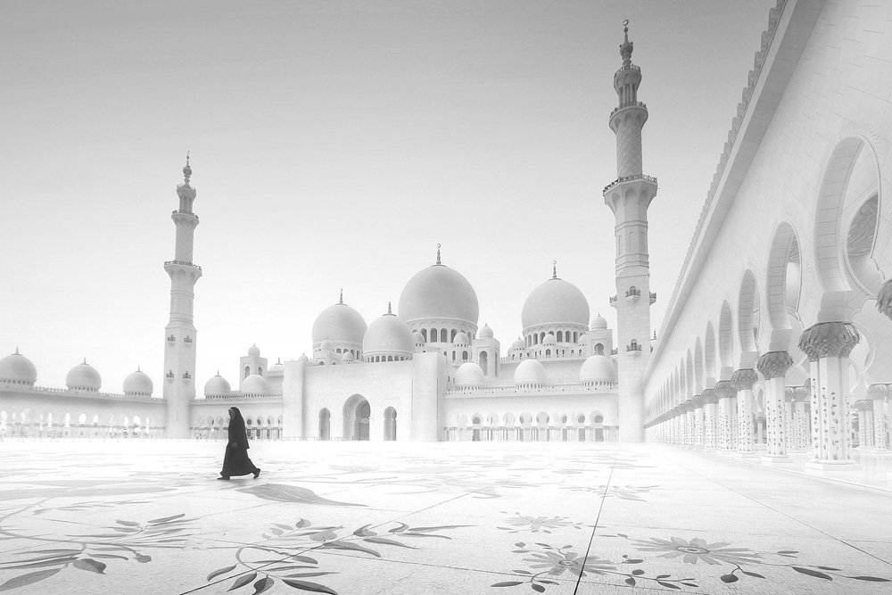 Weiße Moschee der Einsamkeit von Hussain Buhligaha