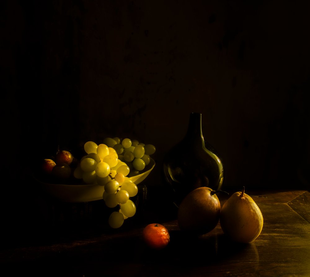 Dunkles Obst Stillleben von Judy Tseng