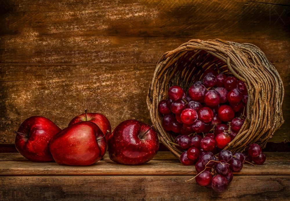 Herbstliches Früchtestillleben von Margareth Perfoncio