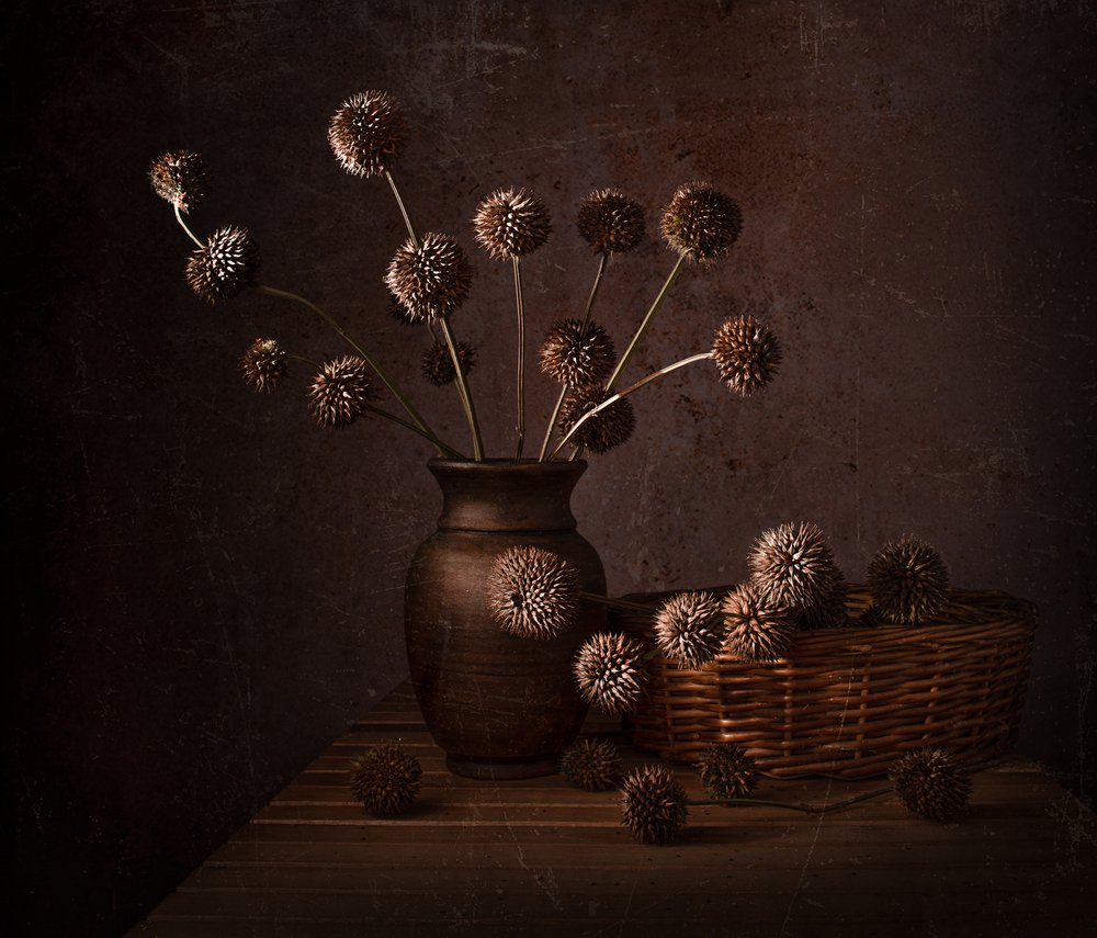 Erdige Trockenblumen von Margareth Perfoncio
