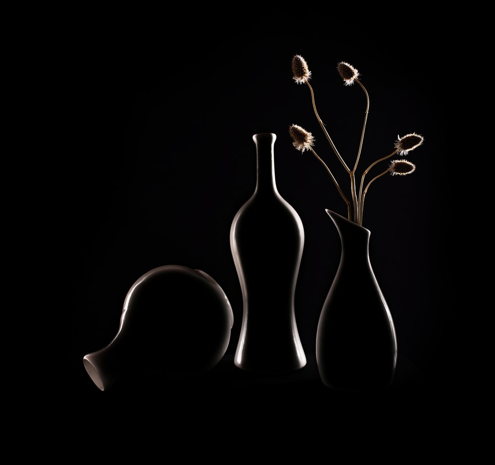 Elegante Stillleben Silhouetten von Margareth Perfoncio