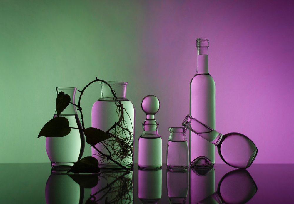 Grün Lila Glas Botanik von Margareth Perfoncio