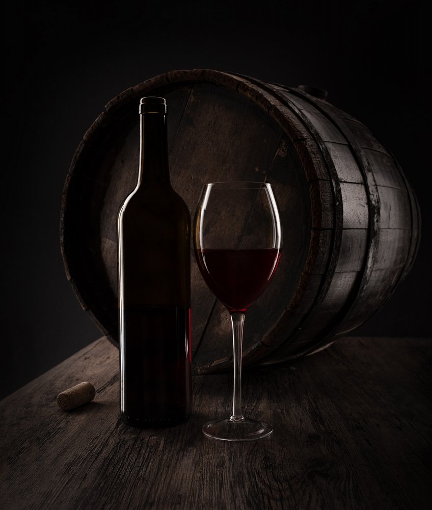 Rustikaler Wein und Fass von Margareth Perfoncio