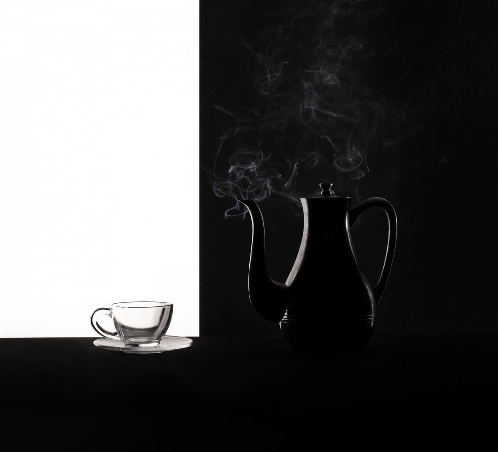 Dampfender Kaffee Kontrast von Margareth Perfoncio