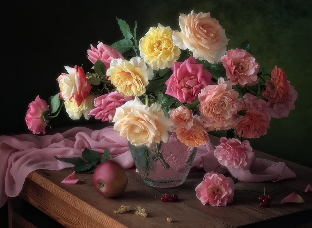 Romantischer Rosenstrauß von Tatyana Skorokhod