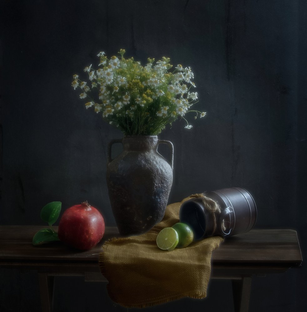 Rustikales Blumen-Stillleben von Yinan F.