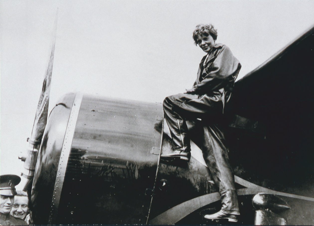 Amelia Earhart, 1932 von American Photographer