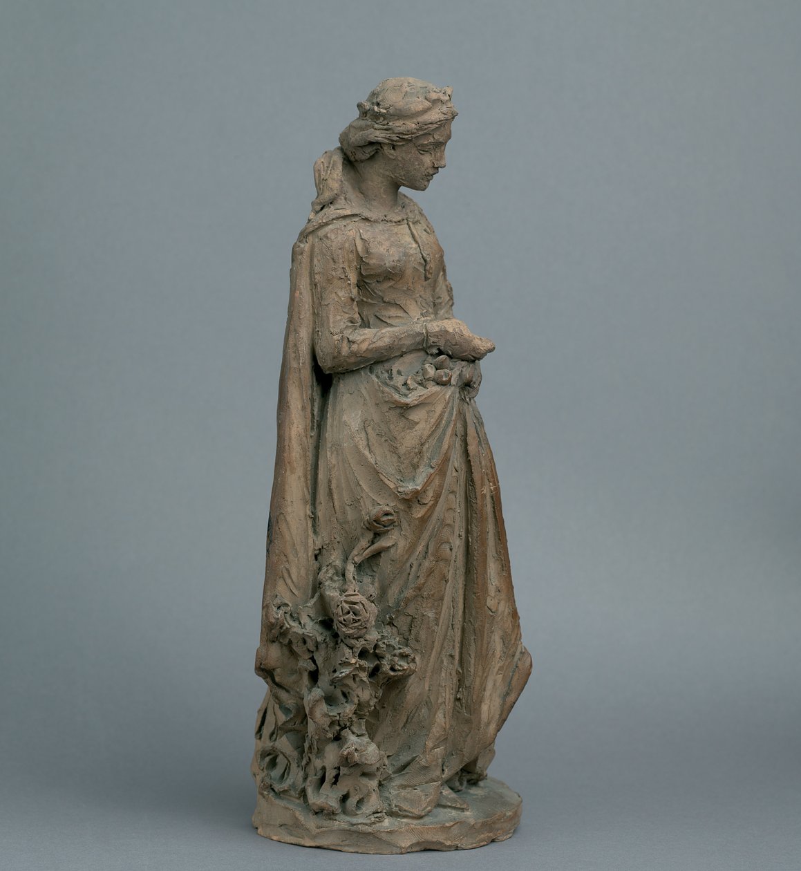 Mädchen im mittelalterlichen Kleid, Rosen pflückend, ca. 1870 von English School
