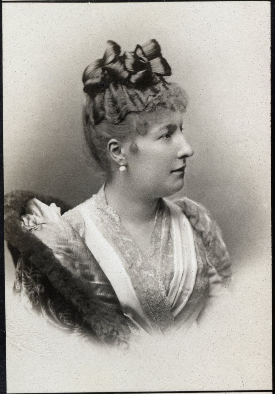 Porträt von Prinzessin Louise Marie von Belgien (1858-1924) von French Photographer