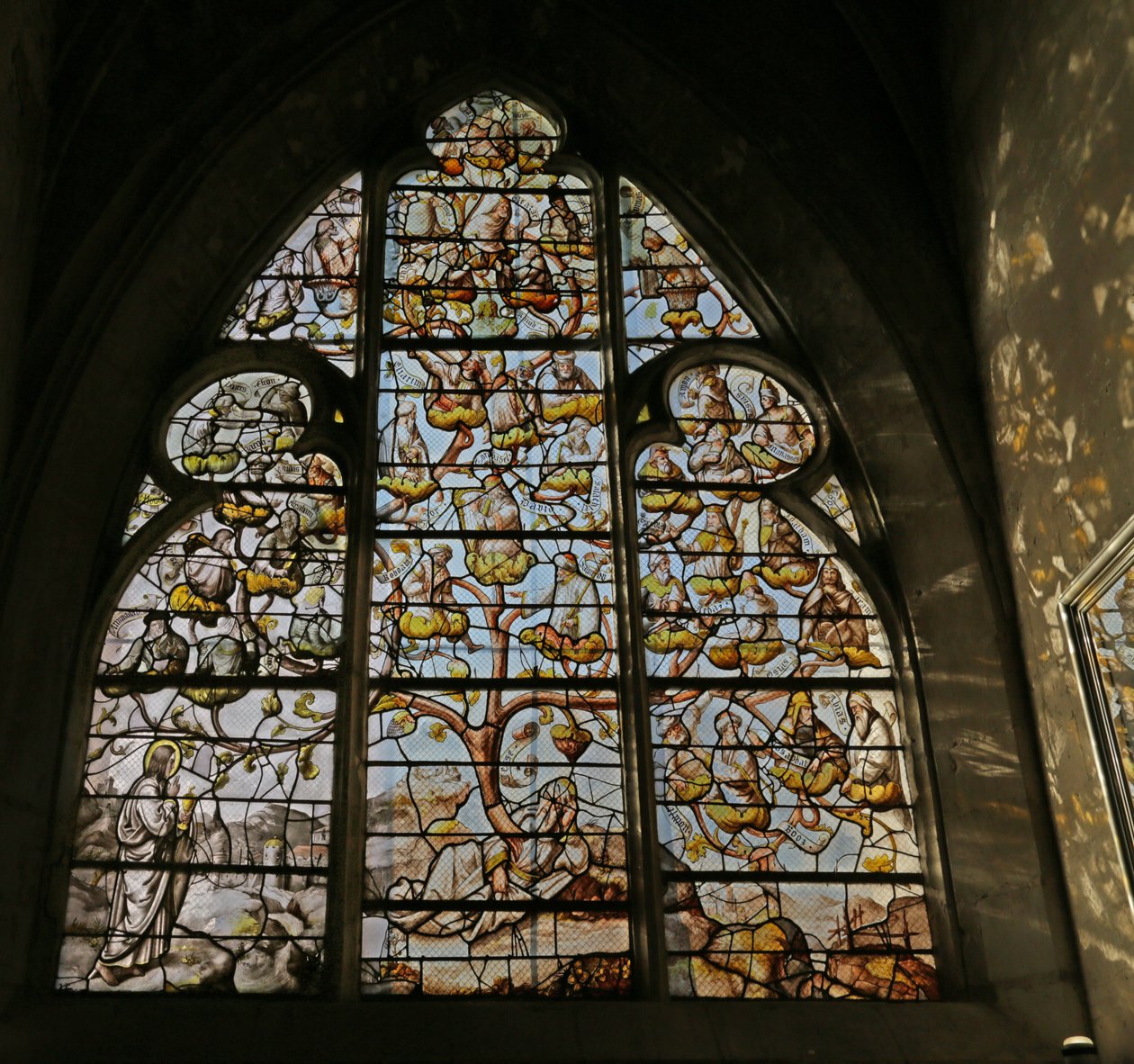 Fenster, das den Baum Jesse darstellt von French School
