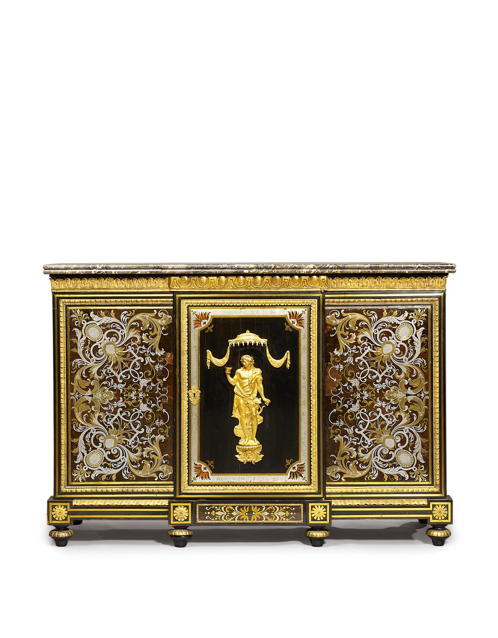 Louis XVI Seitenkommode, in Auftrag gegeben von dem Marchand-Mercier Claude-Francois Julliot, mit Louis XIV Marketerie-Paneelen, ca. 1775-1800 von Adam (attr. to) Weisweiler
