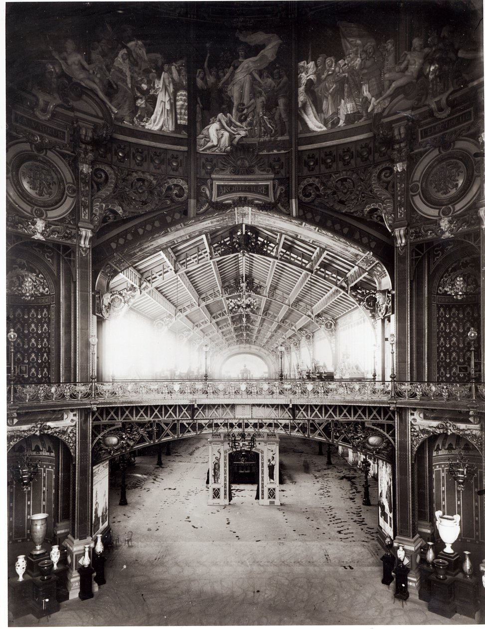 Die zentrale Kuppel der Weltausstellung von 1889 in Paris von Adolphe Giraudon
