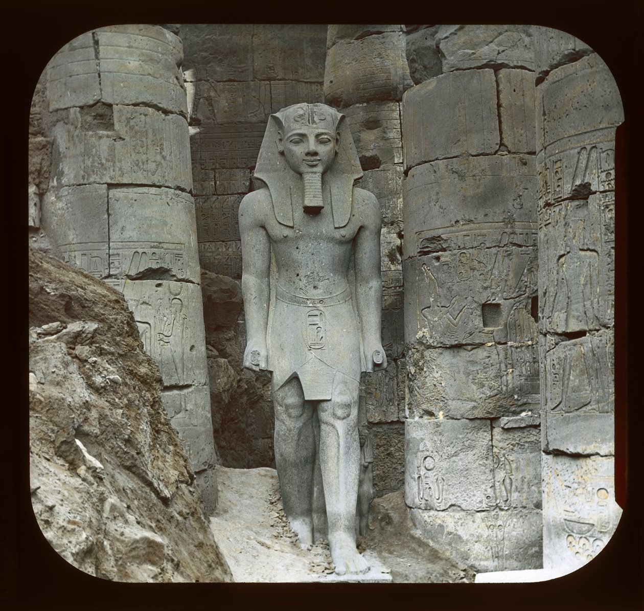 Ägypten, Statue von Ramses II, Luxor von American Photographer
