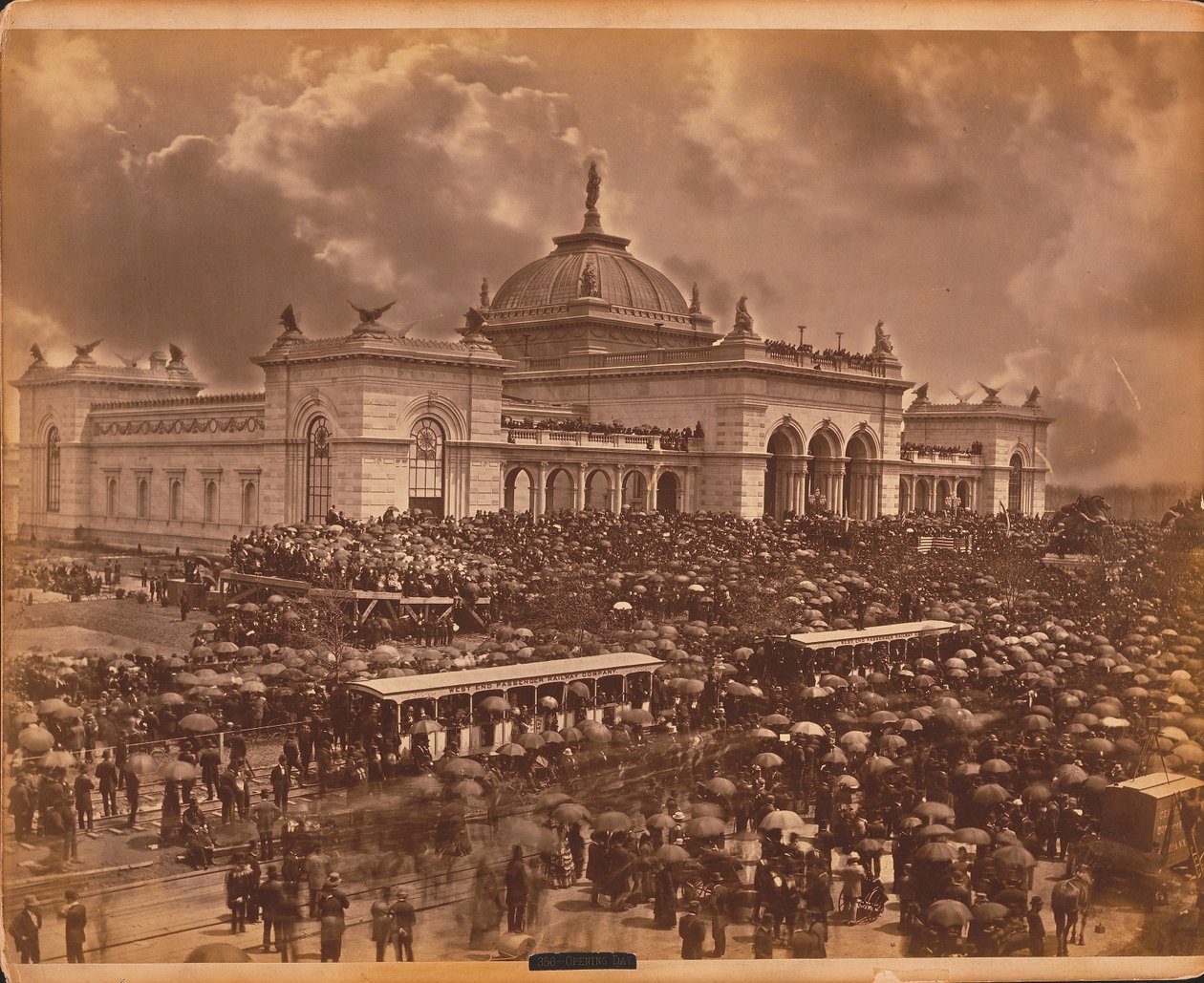 Eröffnungstag: die Redner, 1876 von American Photographer
