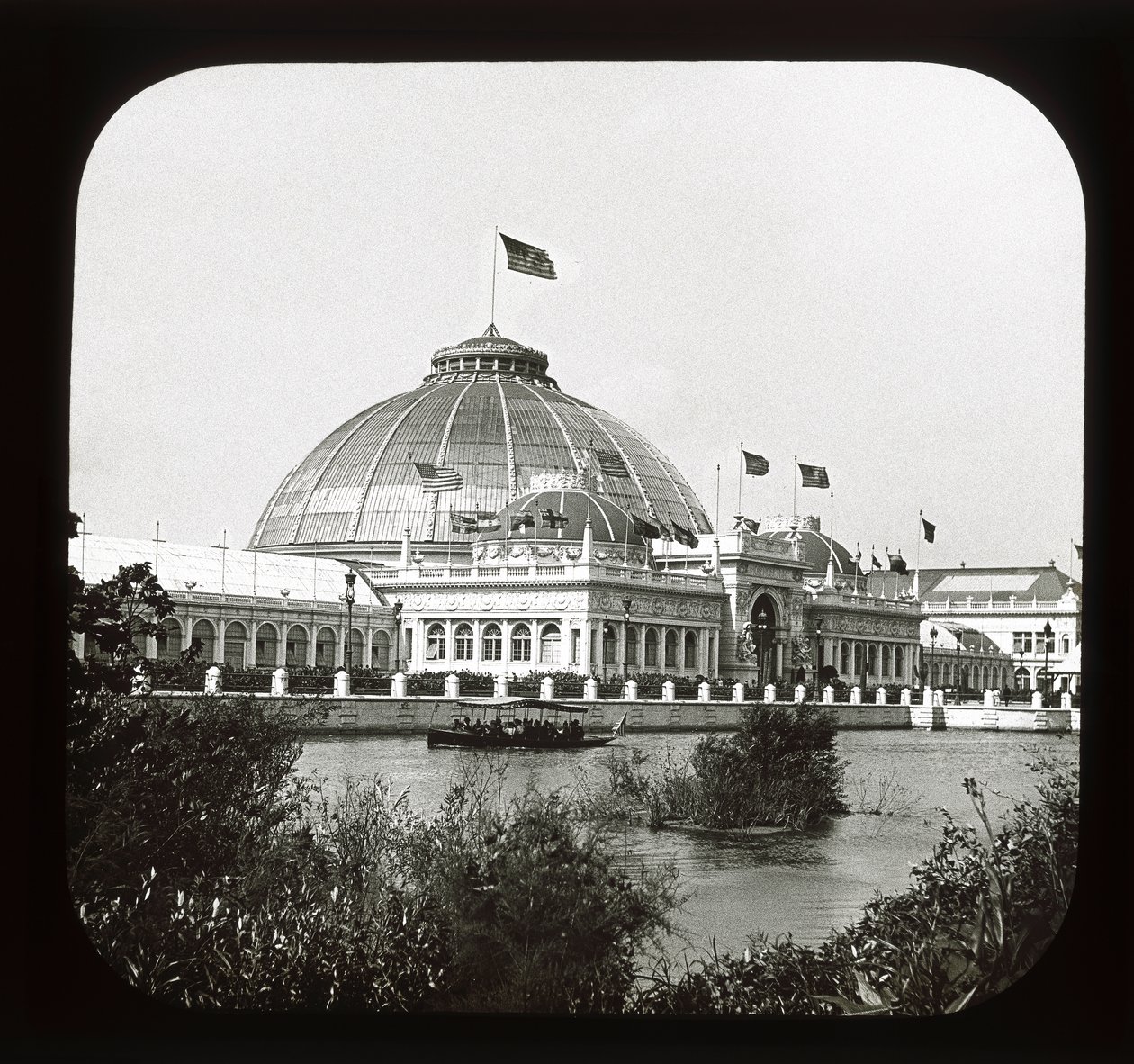 Weltausstellung in Chicago: Gartenbaugebäude, 1893 von American Photographer