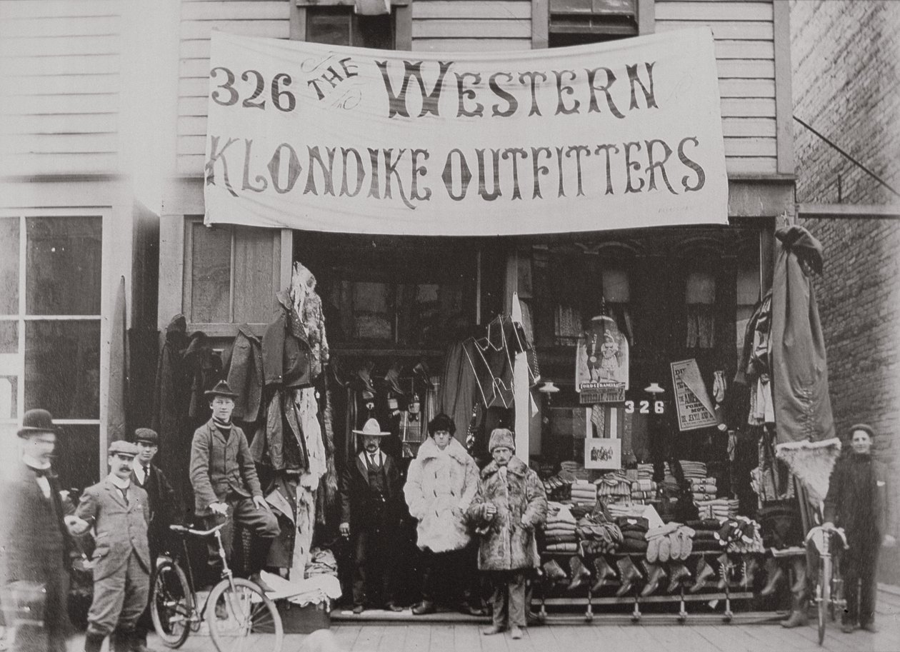 Klondike Outfitters Laden, Cordova Street, Vancouver 1897 von American Photographer