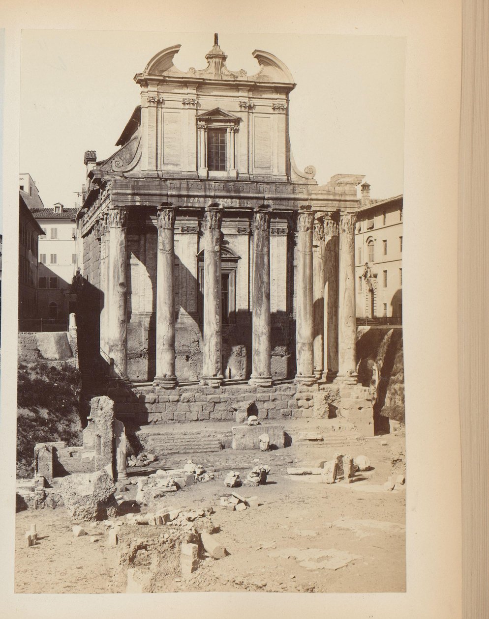 Tempel des Antoninus und Faustina am Forum Romanum in Rom, Italien von Anonymous