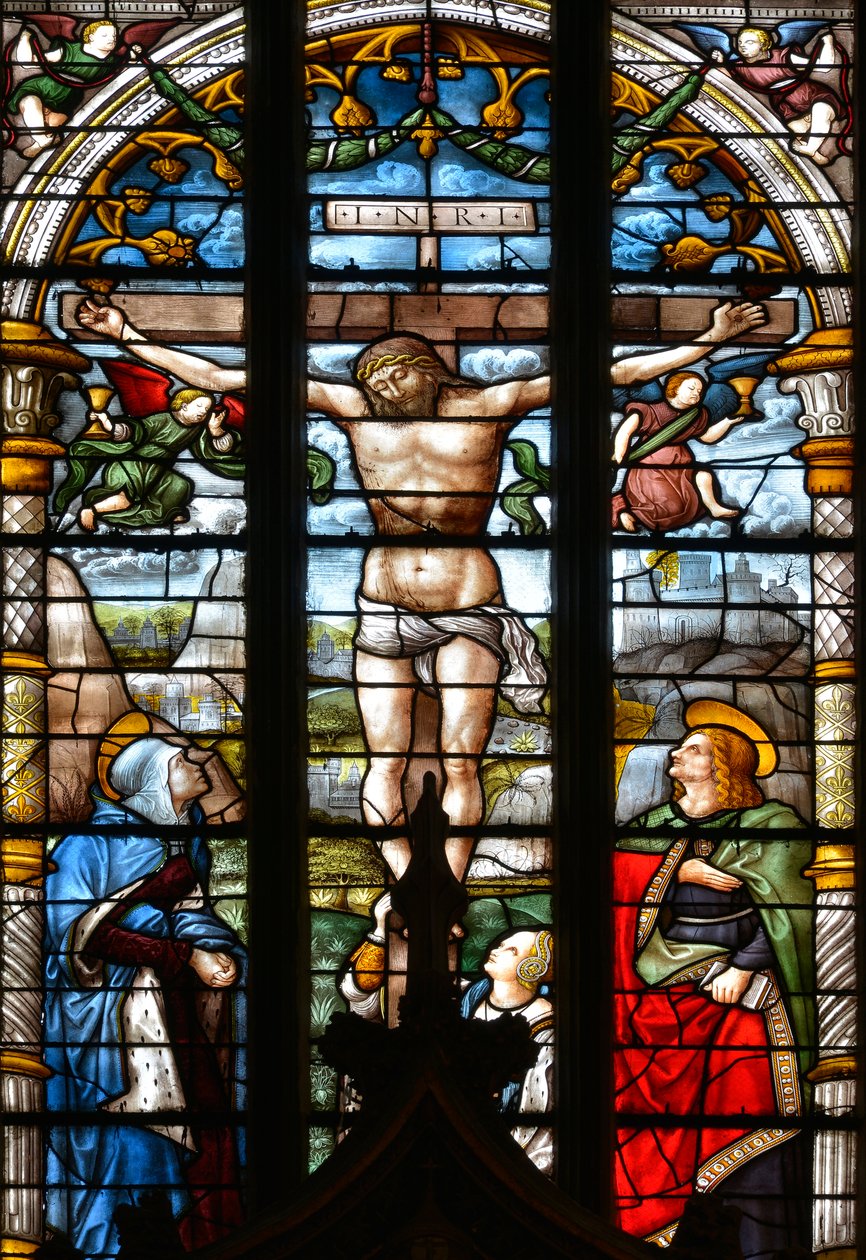 Die Kreuzigung, mit der Jungfrau Maria, dem Heiligen Johannes und Maria Magdalena am Fuß des Kreuzes - Buntglasfenster in der Kapelle des Heiligen Sakraments, von Arnaud de Moles (1470-1520) vollendet 1513 - Kathedrale Sainte Marie d