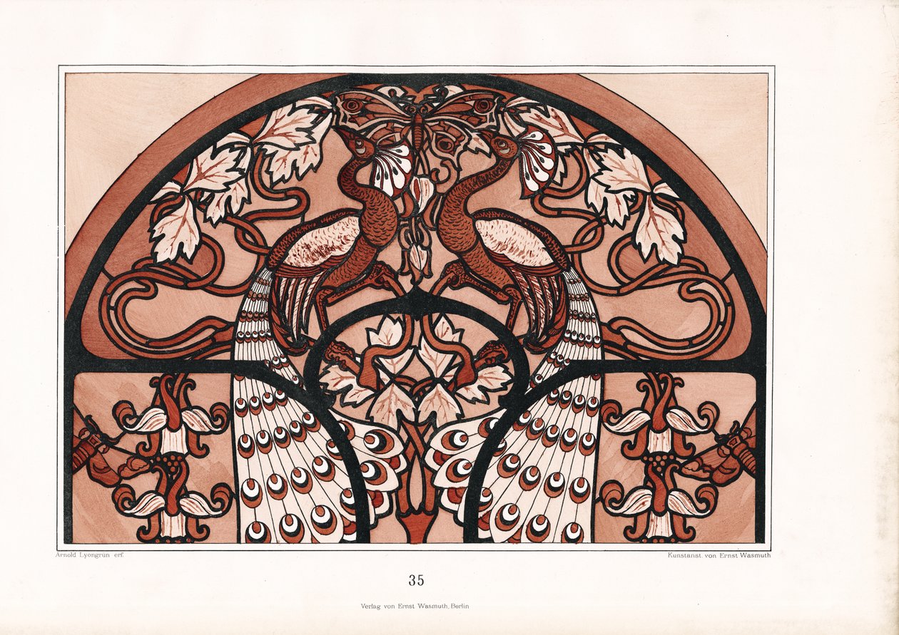 Halbkreisförmiges Ornamentdesign mit Pfauenpaar und Schmetterling von Arnold Lyongrün