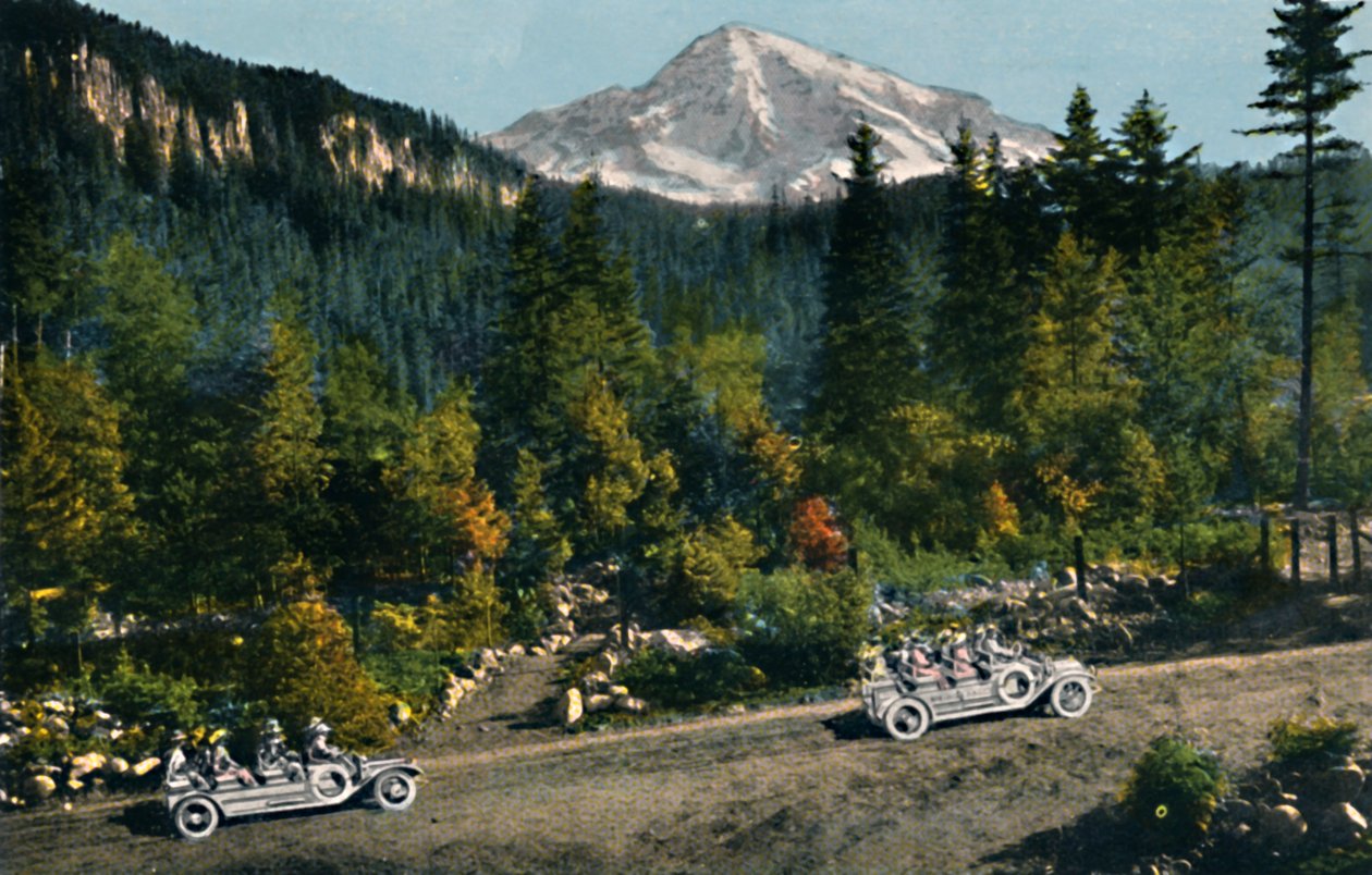 Mt. Rainier vom National Park Inn, ca. 1916 von Asahel Curtis