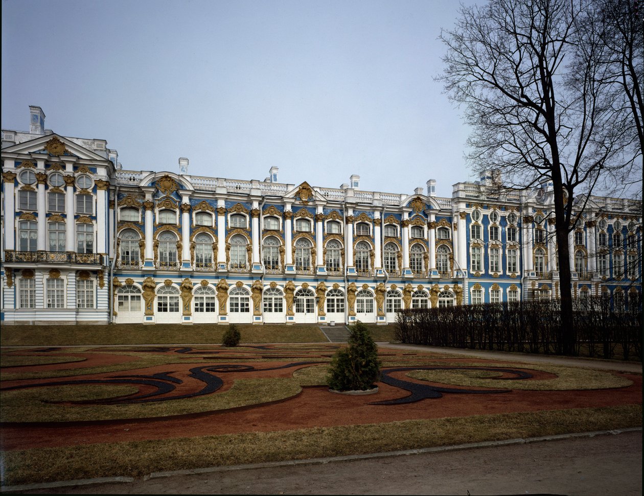 Ansicht des Katharinenpalastes (Zarskoje Selo) realisiert von Architekt Bartolomeo Francesco Rastrelli (ca. 1700-1771) 1752-1756, Puschkin, Russland von Bartolomeo Franceso Rastrelli