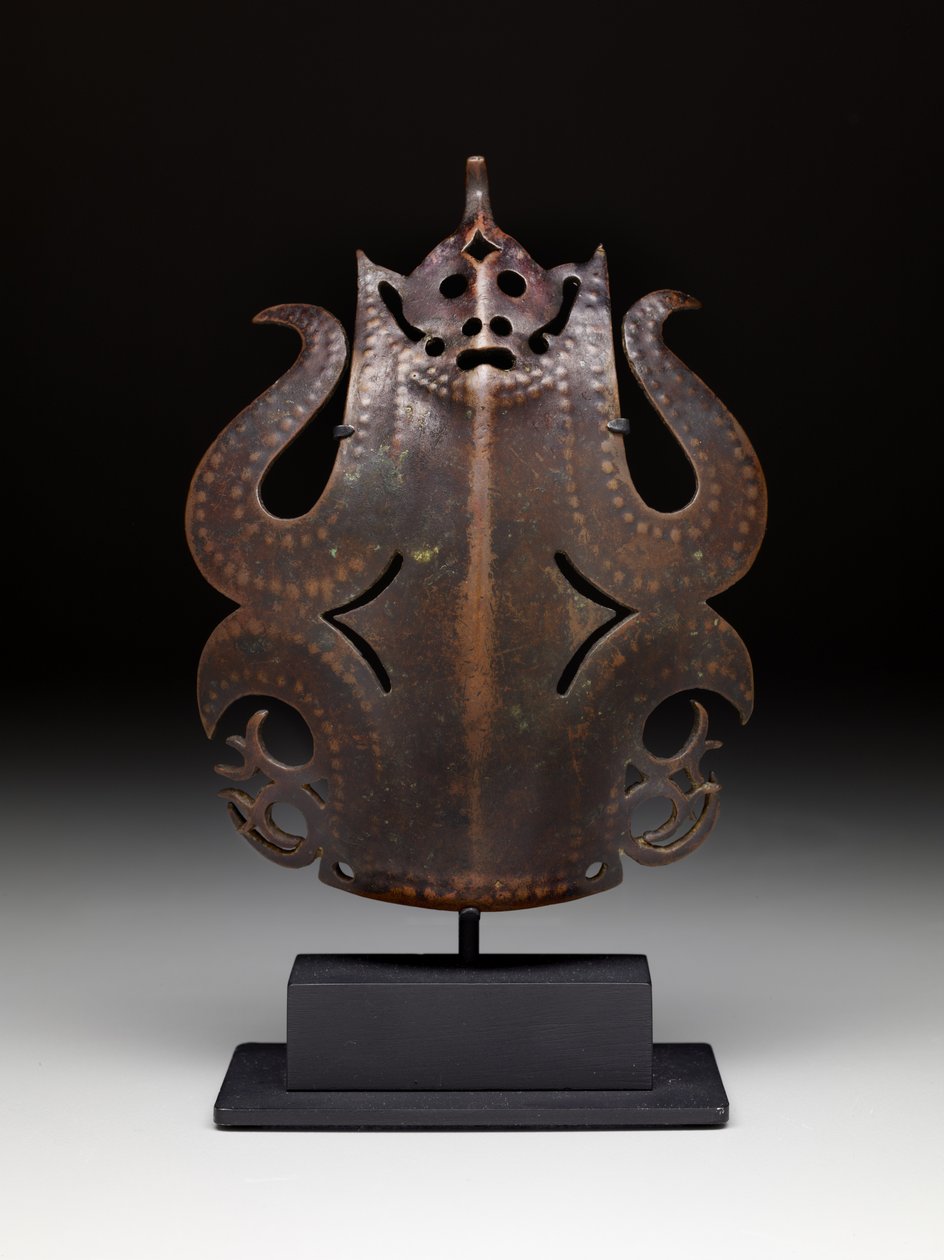 Kriegerkopfschmuck: Frontalfigur von Bornean Bornean