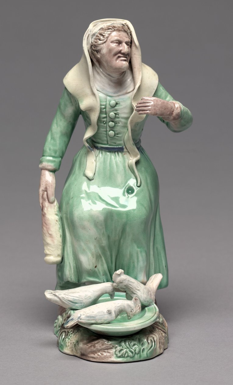 Alte Frau füttert Hühner, Staffordshire Fabrik, ca. 1770 von British School