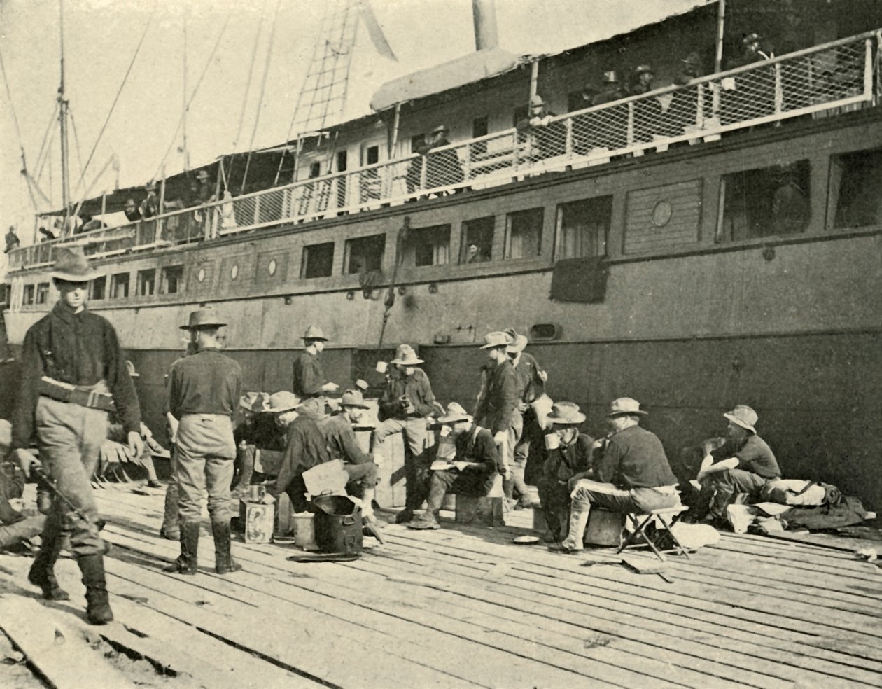 13. Infanterie beim Frühstück, Spanisch-Amerikanischer Krieg von Burr McIntosh