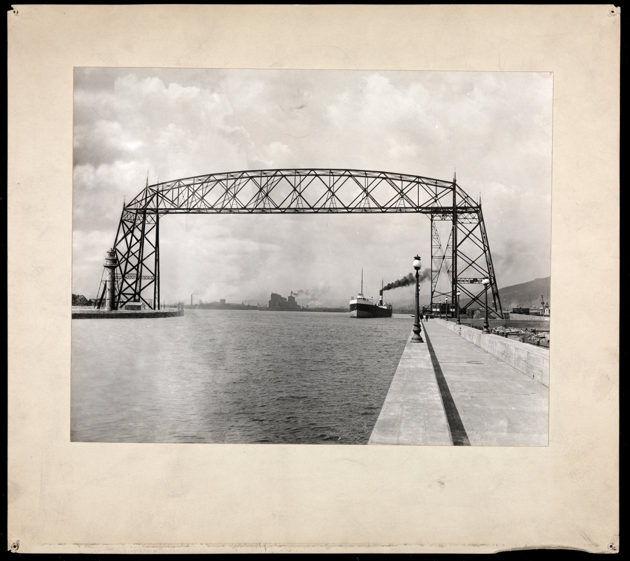Bau des Panamakanals, 1912 oder 1913 (Silbergelatineabzug) von Byron Company