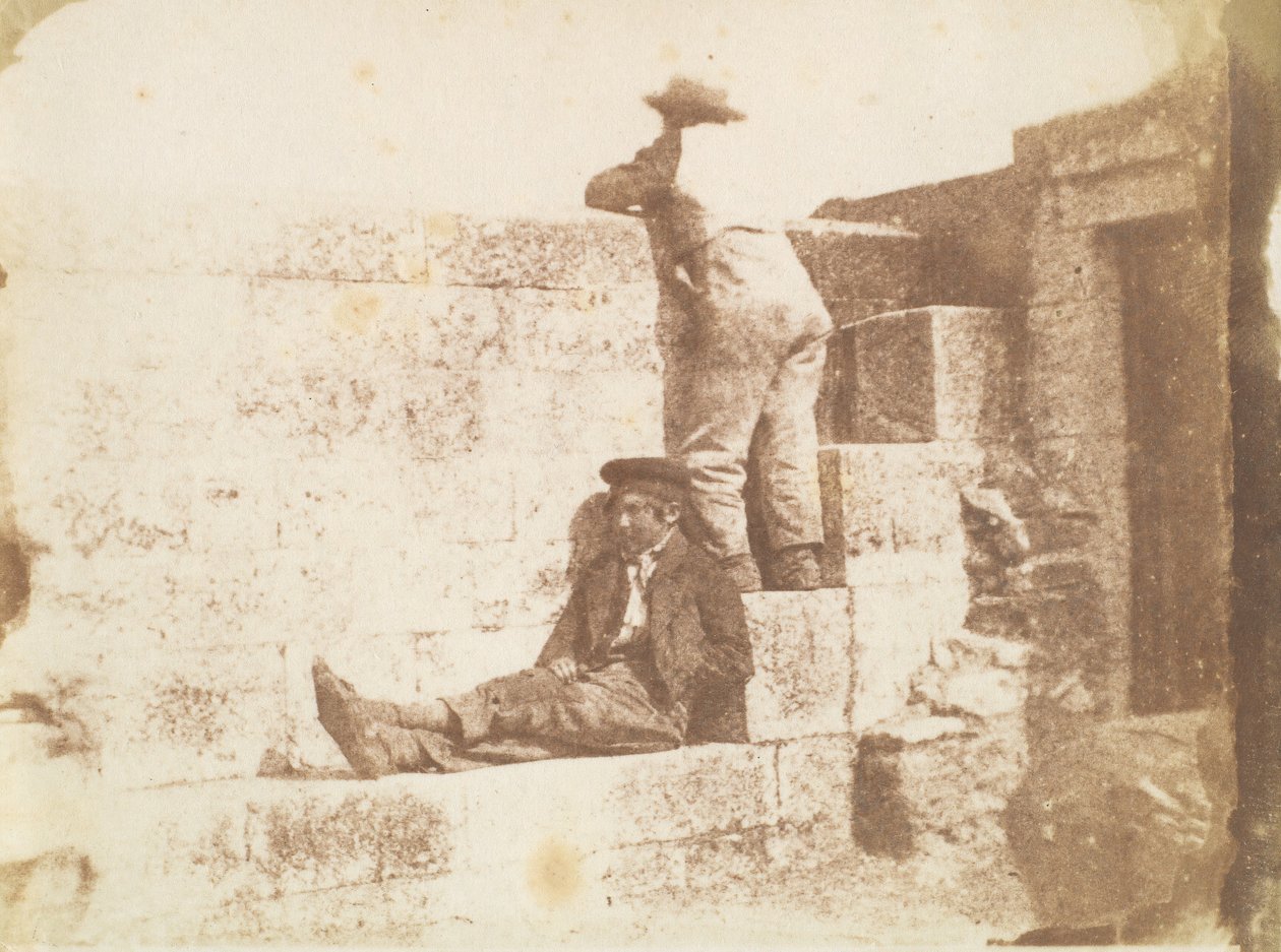 Zwei junge Männer ruhen sich auf einem Pier aus, späte 1840er Jahre von Calvert Jones