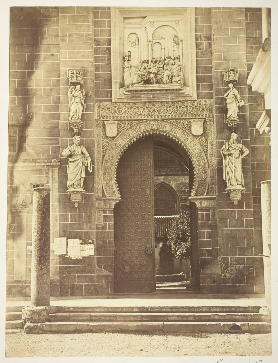 Puerta del Perdon, Kathedrale Sevilla von Charles Clifford