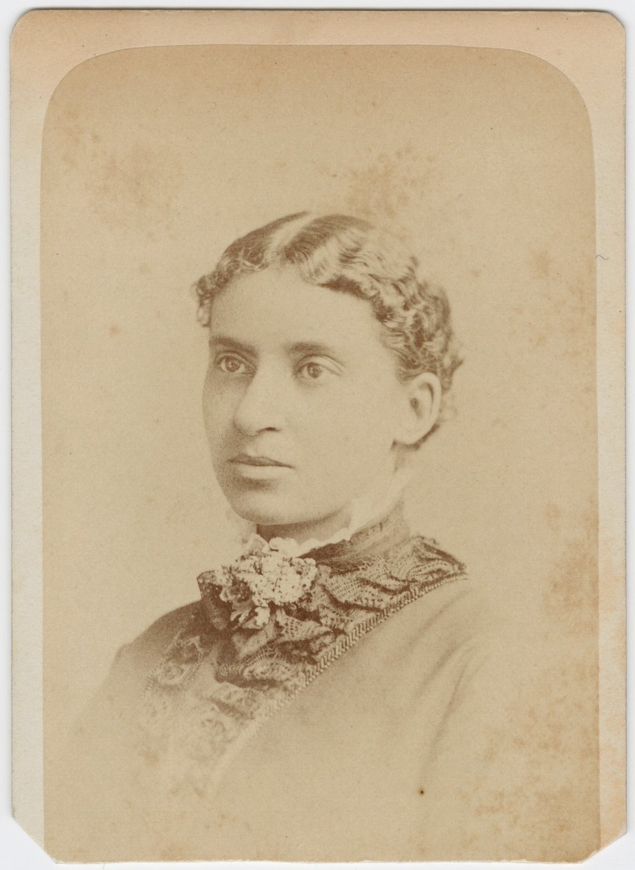 Carte de Visite von Lottie Grimke, ca. 1870 von Charles Milton Bell