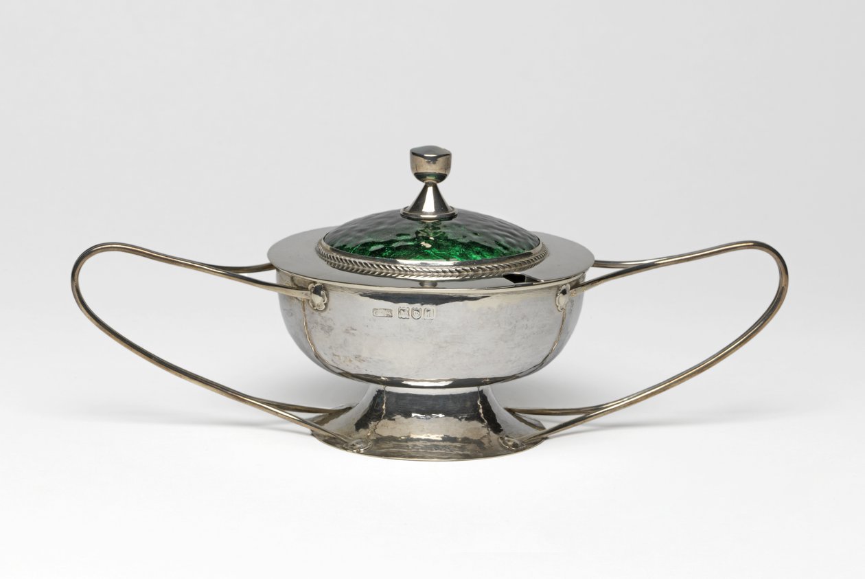 Schale mit Deckel von Charles Robert Ashbee