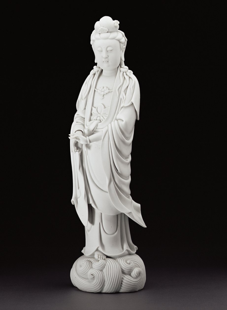 Blanc de Chine Figur von Guanyin, ca. 1800 von Chinese School
