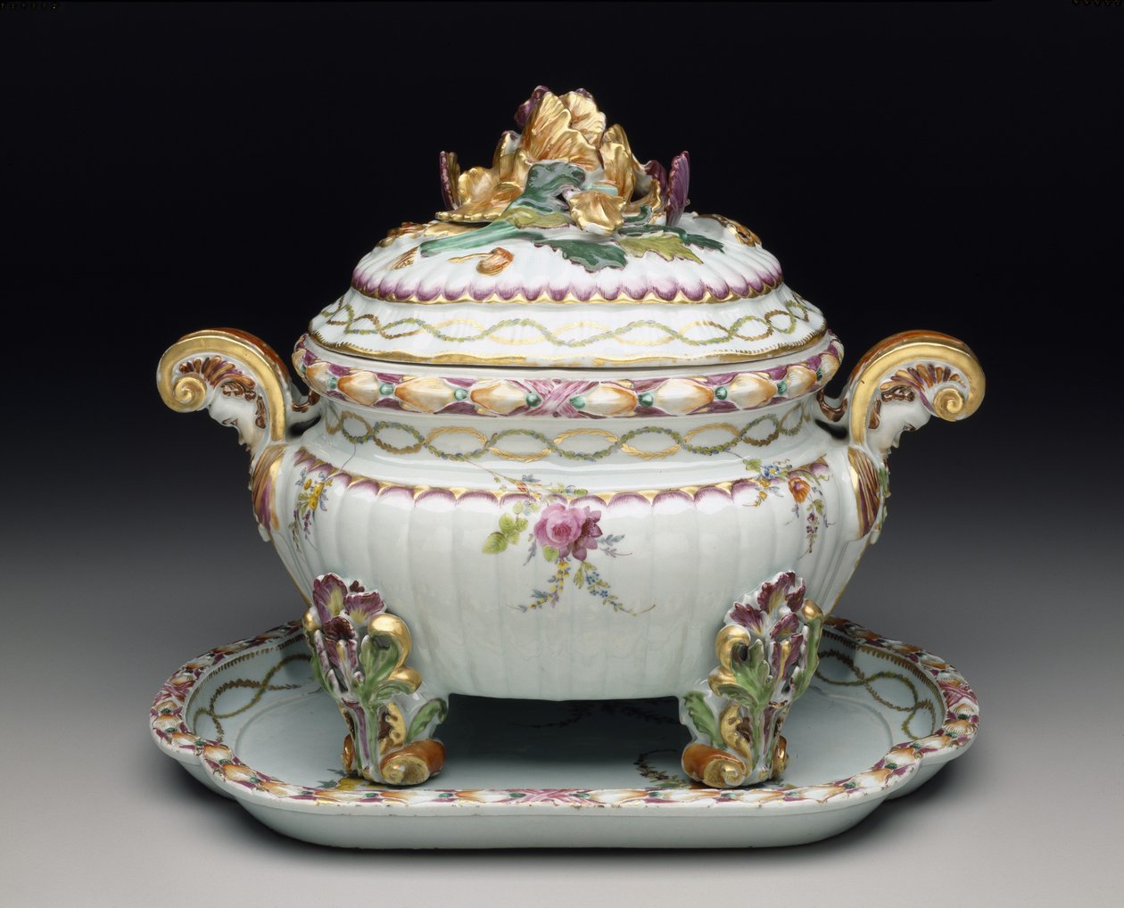 Terrine auf Ständer, ca. 1775 von Chinese School