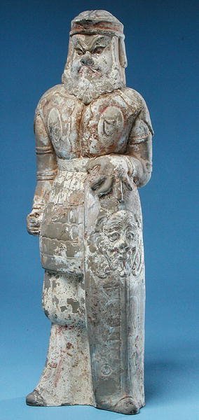 Statuette eines barbarischen Kriegers, Tang-Dynastie (618-907) von Chinese School Chinese School