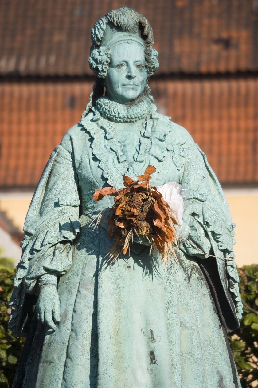 Statue von Königin Caroline Amalie (1796-1881) von Dänemark von Christien Gottlieb Vilhelm Bissen