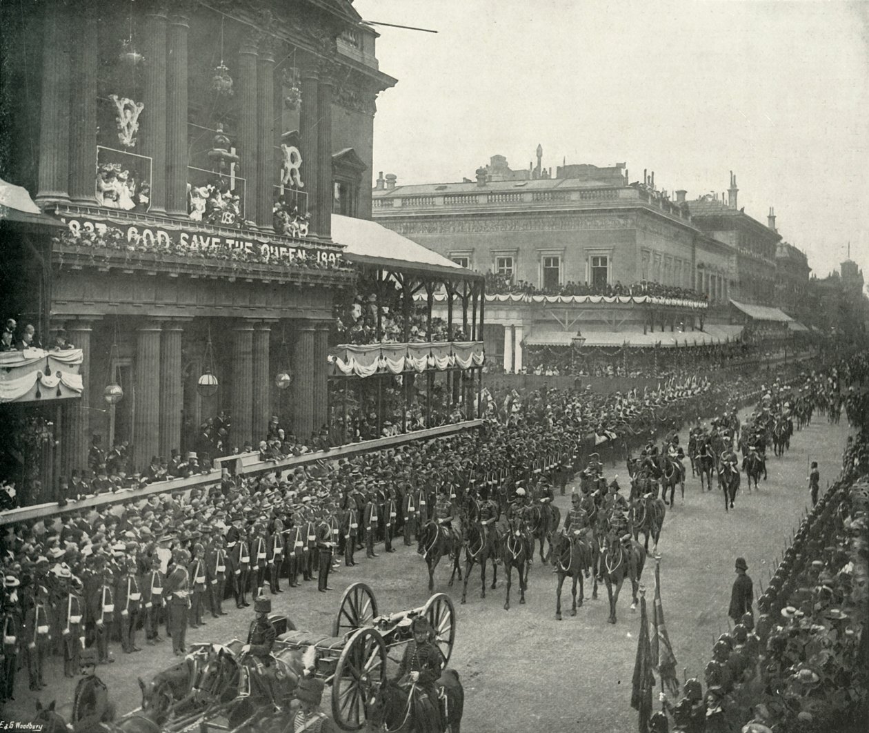 Der königliche Umzug: Adjutanten passieren den United Service Club von E. and S. Woodbury