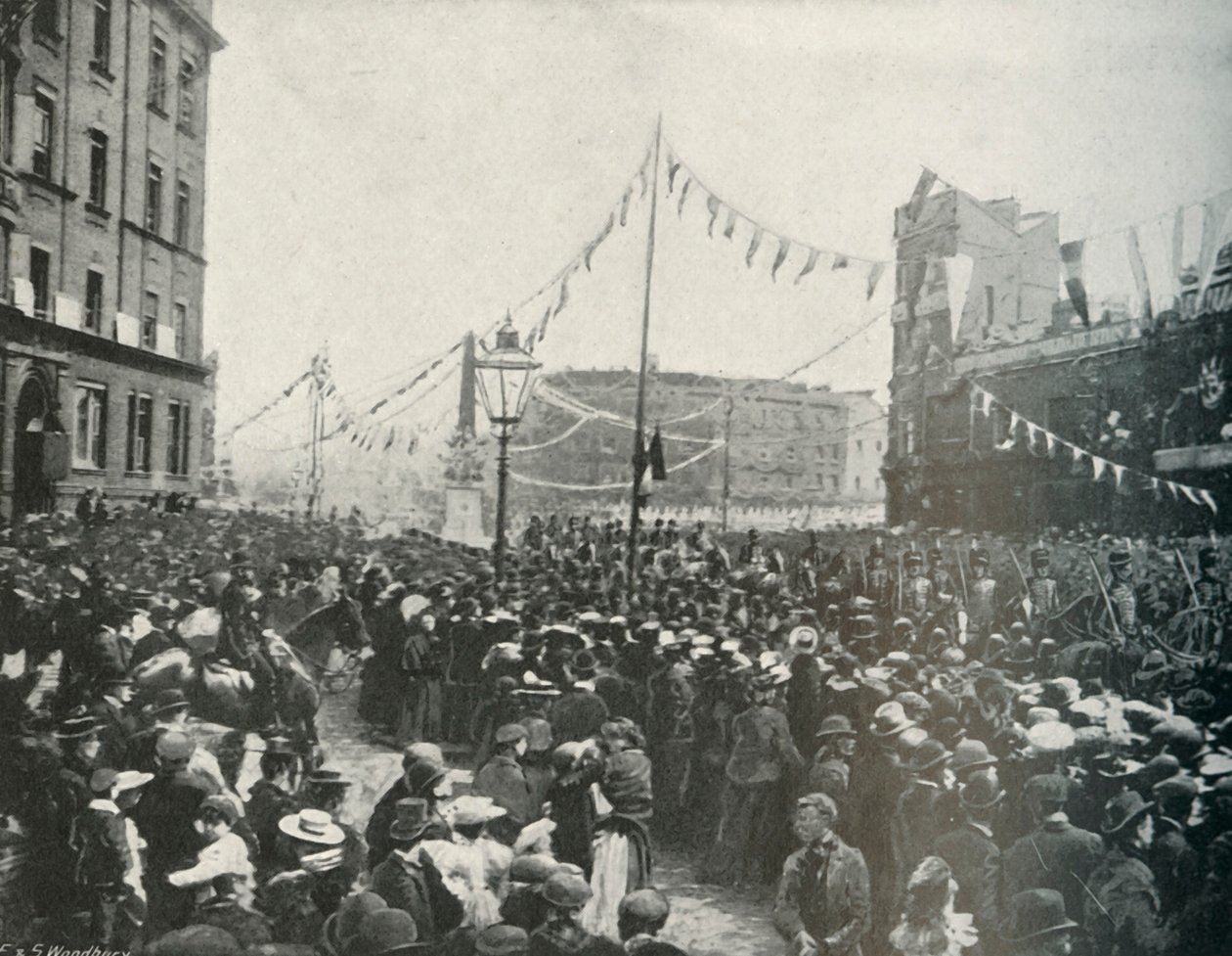 Die königliche Prozession: Die königliche Artillerie passiert St. Georges Circus, Borough, 1897 von E. and S. Woodbury