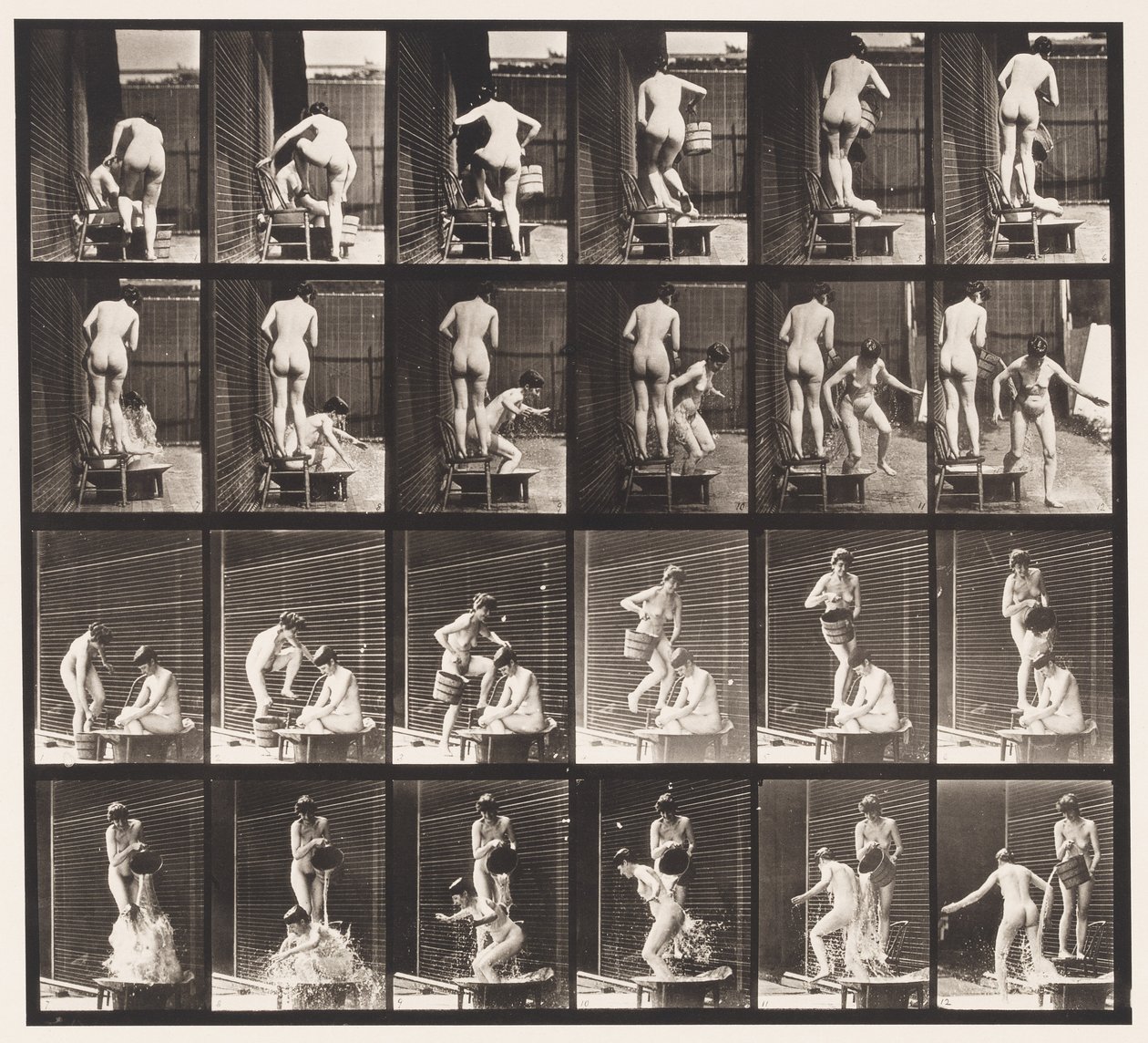 Tafel 407. Zwei Modelle, 8 gießt Eimer Wasser über 1 von Eadweard Muybridge